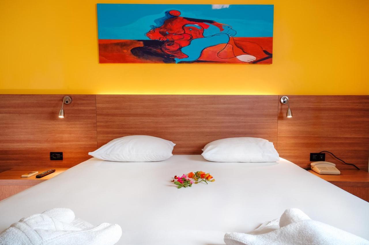 Hotel Pavlou Poros Town 外观 照片